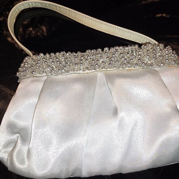 Vintage NYT Lites White Satin Clutch with Jeweled Top 8" - Picture 1 of 11